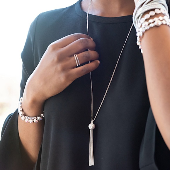 Touchstone Crystal by Swarovski Cabaret Pendant - Picture 2 of 2